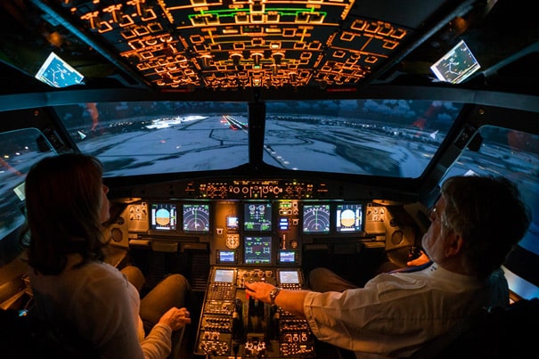 Flugsimulator Dresden Cockpit Flugschueler
