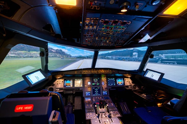 Flugsimulator-Dresden-Cockpit-unbesetzt
